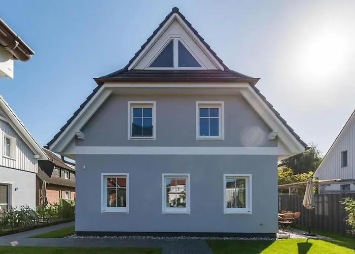 Schulstr_28 _haus Helle Brise_ בית נופש *